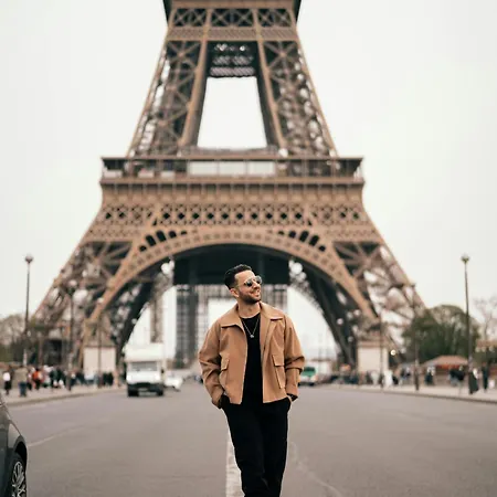 Cozy With Photo Session Included! * Paris